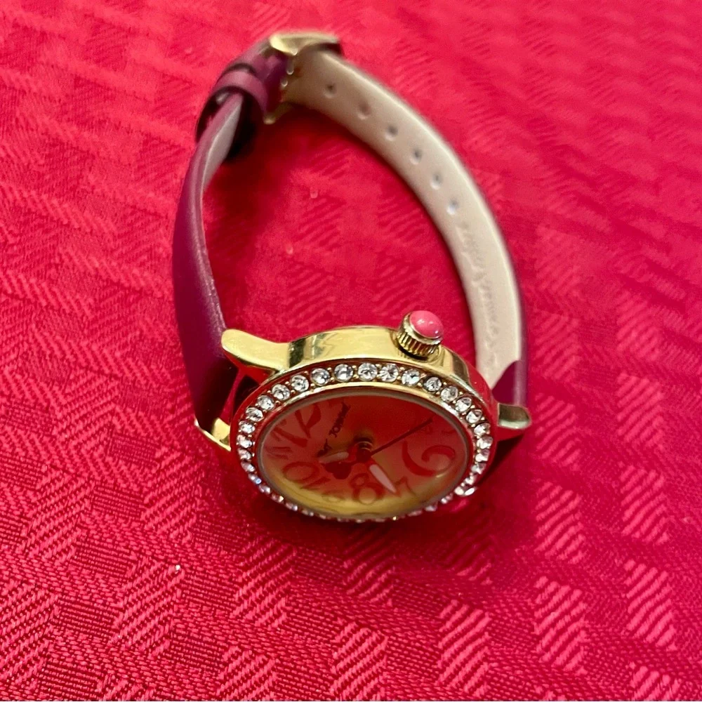 Betsey Johnson watch - Picture 7 of 7